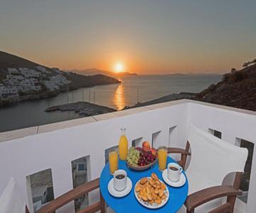 Yalos Rooms