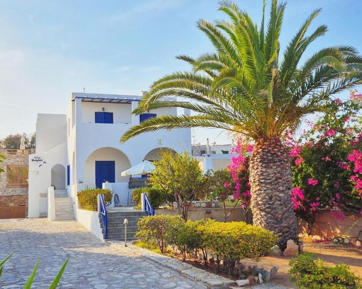 Villa Dolphin