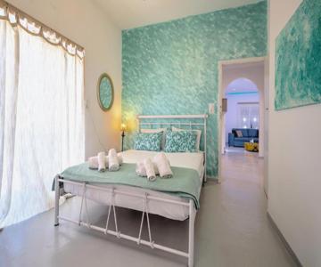 Blue Violet Apartment