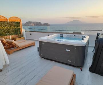Hotel Finiki View