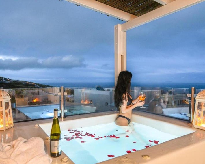 Santorini Suite Home