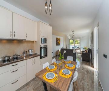 Sweet Home Luxury Apartments