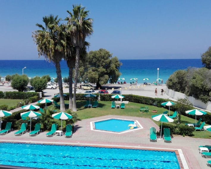 Pylea Beach Hotel