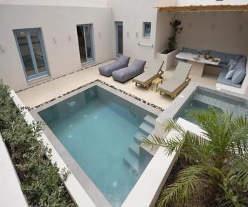 Tholaki luxury home