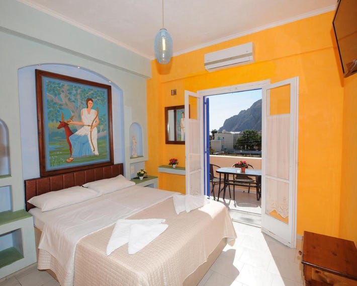 Orfeas Apartments