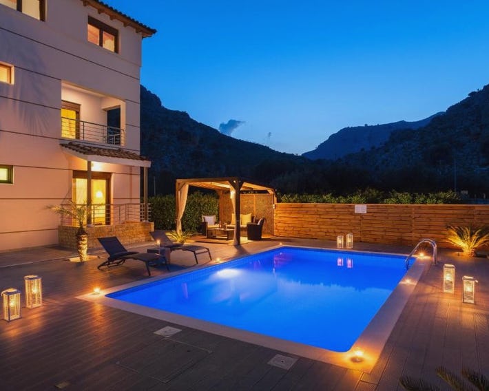 Costa Costa Villa - Luxury villa