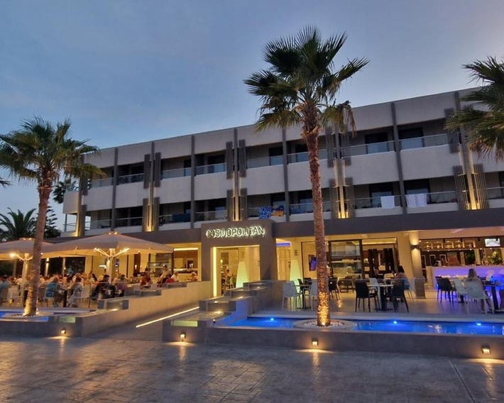 Cosmopolitan Hotel