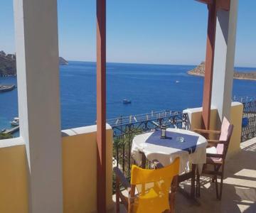 Melina's sunset-Nice flat with 2 Rooms,2 Bath with sea view sunset