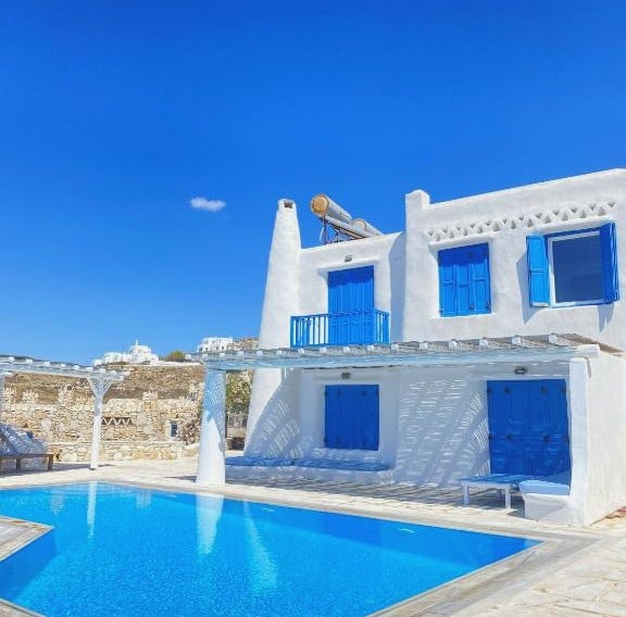 Myrovi Harmony Suites - Sea View & Pool in Kanalia