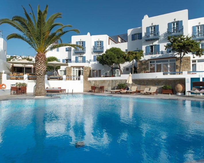 Poseidon Hotel & Suites