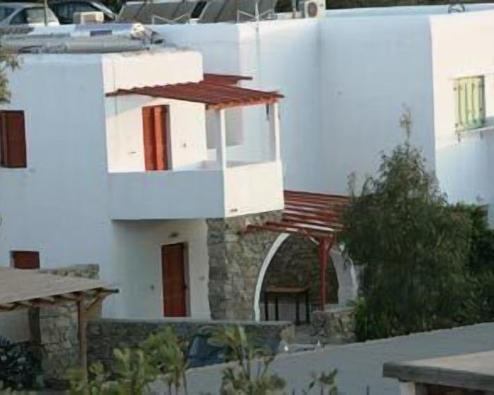 Vrissi Pension