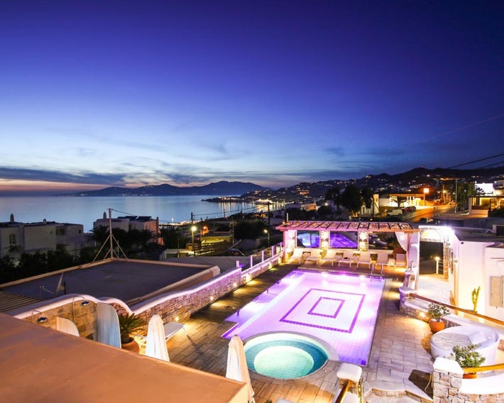 Damianos Hotel