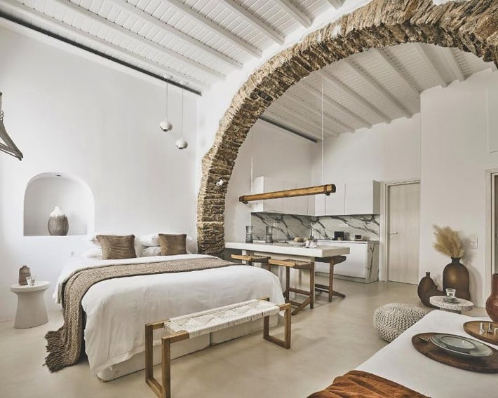 Crystal Green Signature Suites