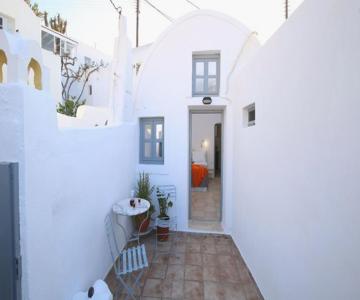 Mylopetres Traditional Houses Finikia