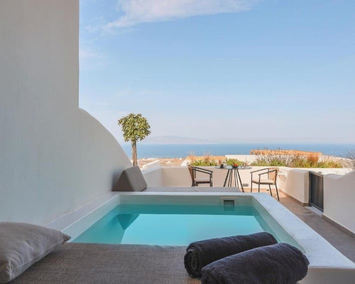 North Wind Luxury Suites