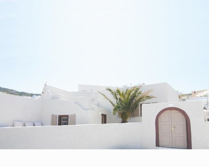 White Grape Suites