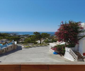 Ageri & Tritonis Luxury Apartments
