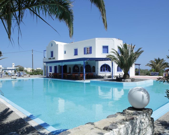 Hotel Perissa