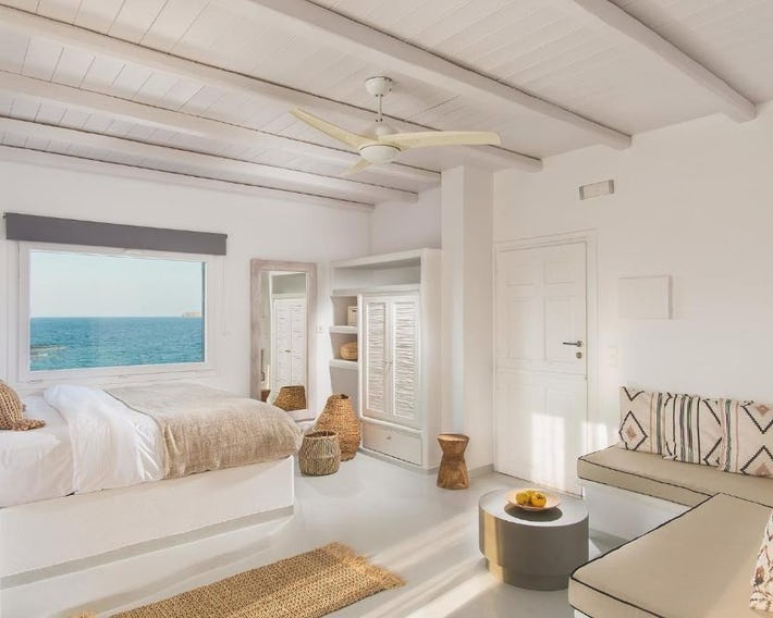 Perla Suites - Delmar Collection
