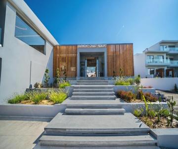 Harmony Crest Resort & Spa