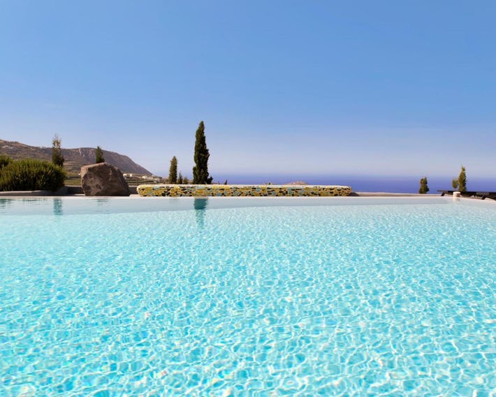 Christou Estate & Villas