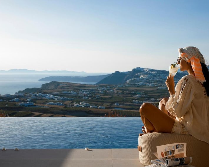 Halcyon Days Suites