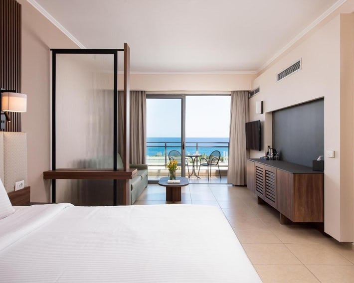 KRESTEN ROYAL Euphoria Resort