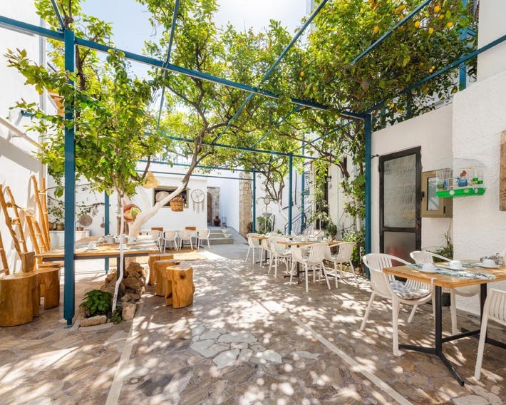 Lefka Hotel & Apartments
