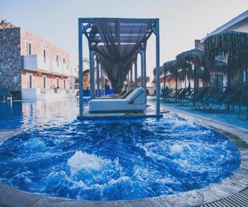 Sunshine Hotel & Apartments