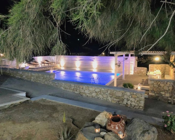 Syros village suites