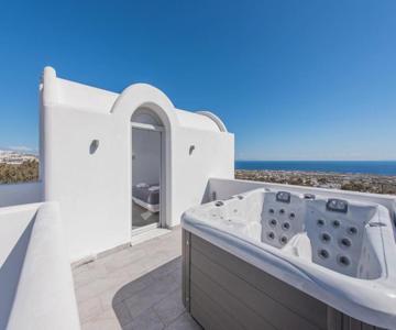 Golden View Suites