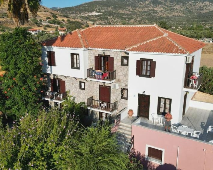 Islands Apartments