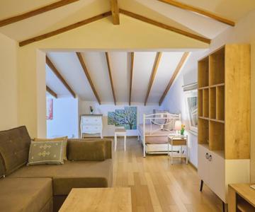 Cozy Sofita In Chios Island