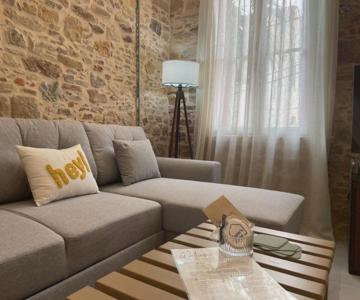 Sphnix Apartments B