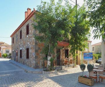 Lively Lofts by The Varos Residences