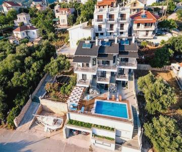 Villa Mons & Mare