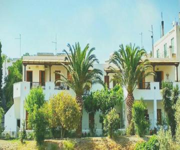Mavrikou Helen Apartments