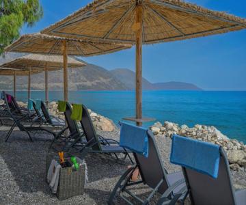 Kalafatis beach home
