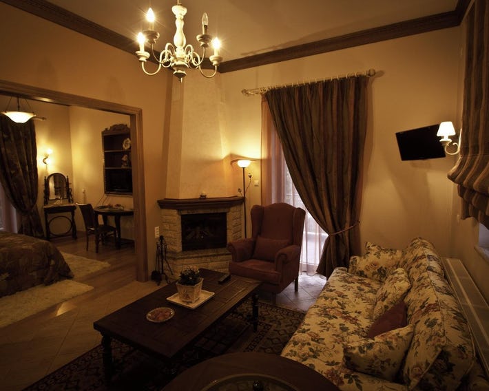 Margit Suites Hotel