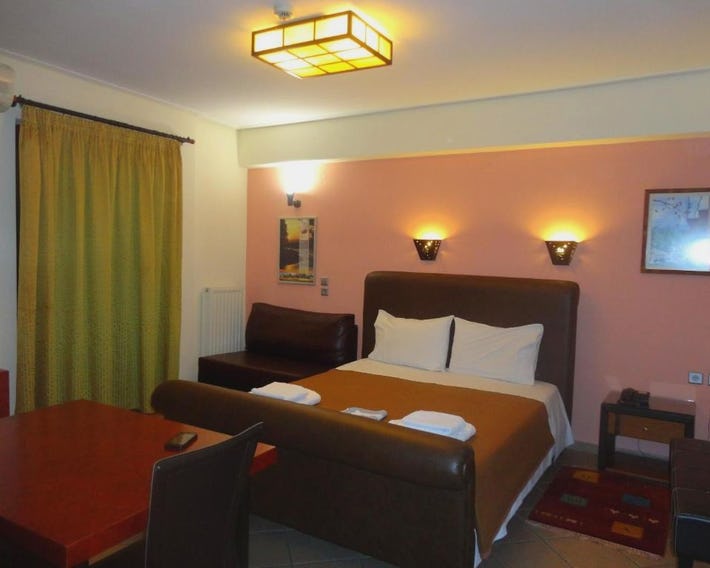 Lirio Guest House