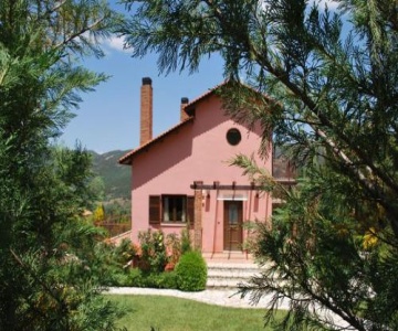 Nefeli Guesthouses