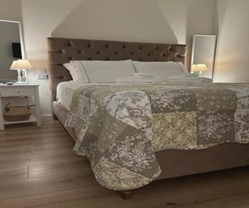 1571_ SUITES A2