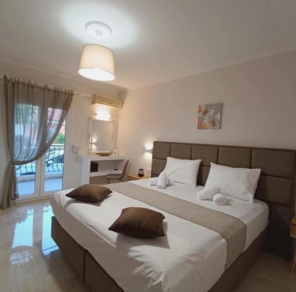 Roussa's Apartments