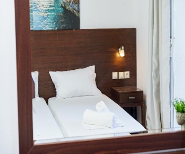 Mayo Rooms