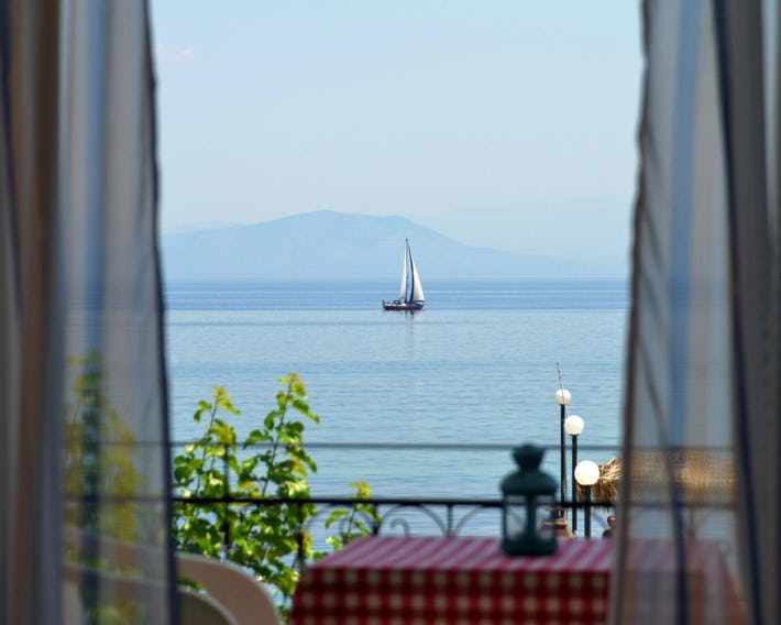 Eros Beach Hotel