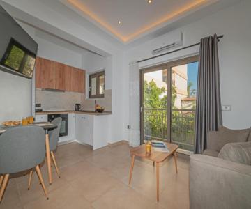 Zante Center Suite B