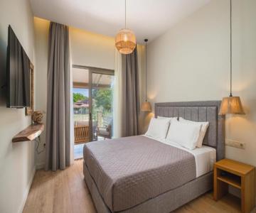 Phos Elegant Residences By Konnect, 400m To The Beach