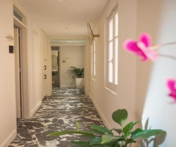 MUSES LUXURY SUITES