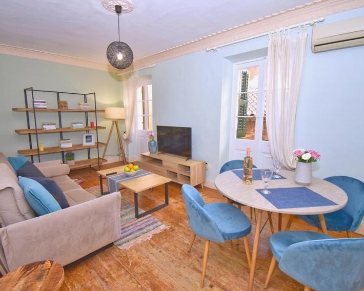 Roses Apartment in Corfu city centre