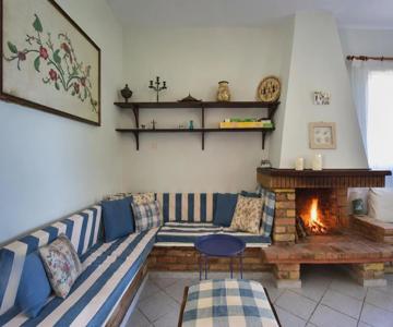 Seafront Cozy Villa - Corfu Homely Getaway